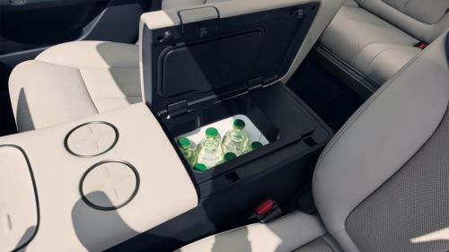 日产汽车