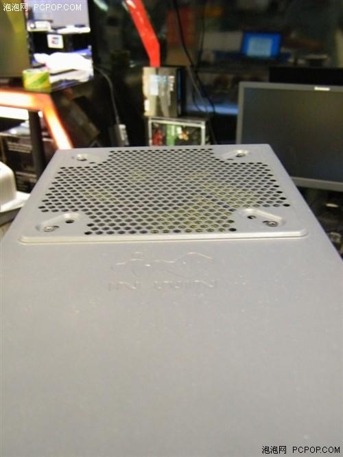 提前享受高速度传输九款USB3.0机箱推荐(7)